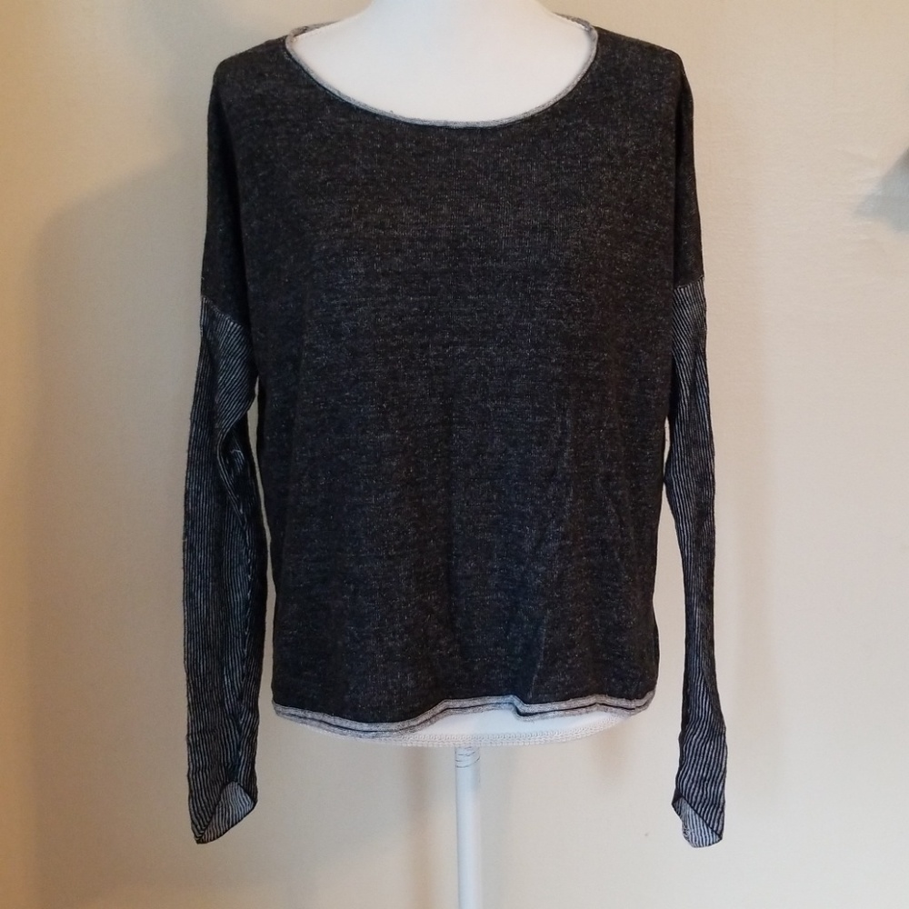 Two by Vince Camuto top